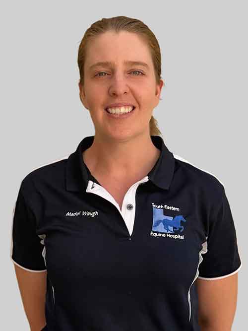 South East Equine Hospital - Our Staff - Dr Grace Peck